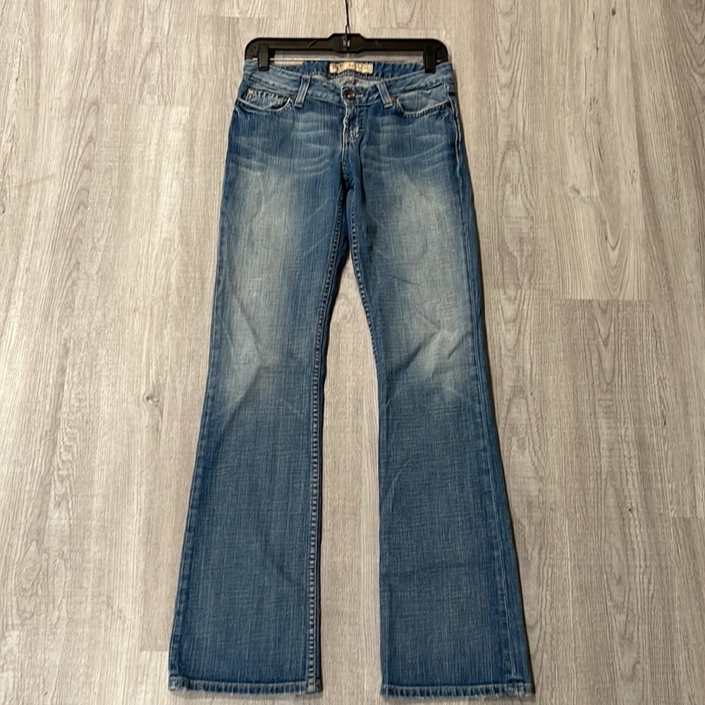 Buckle BKE Hannah Boot Bootcut Jeans Size 27